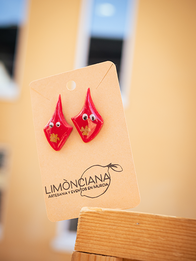 Pendientes de capirotes nazareno 'Los Coloraos' 4 cm